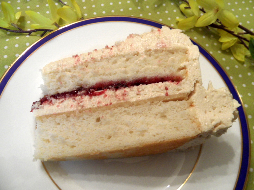 White Cake With Marzipan And Raspberry Filling And Buttercream An thinning-any-acrylic-paint-for-the-airbrush-can-be-simple-and-easy